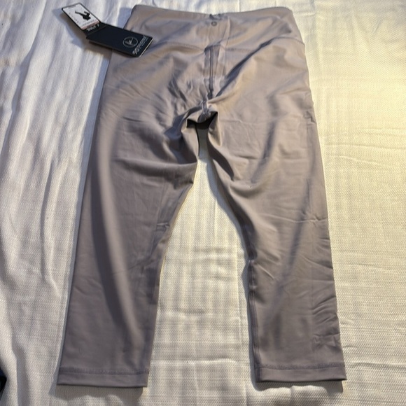 90 Degree by REFLEX Winter Violet Capri Size Large NWT - Picture 3 of 9